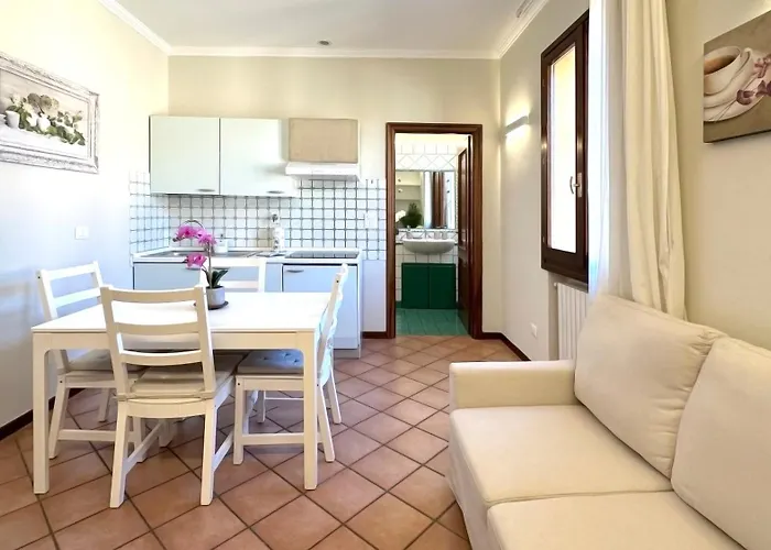 Int 11 - Elisa By San Luca Apartmán