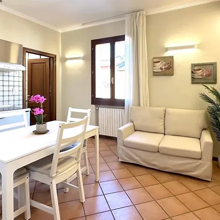 Int 11 - Elisa By San Luca Apartamento *